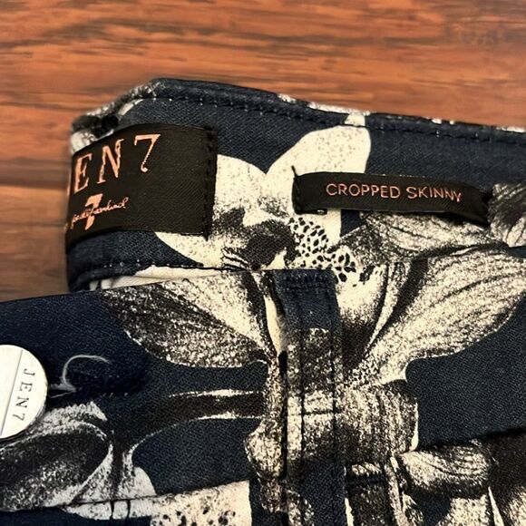 7 For All Mankind Jen 7 Blue Floral Cropped Skinny Pants Boho Feminine Modern - Picture 7 of 11
